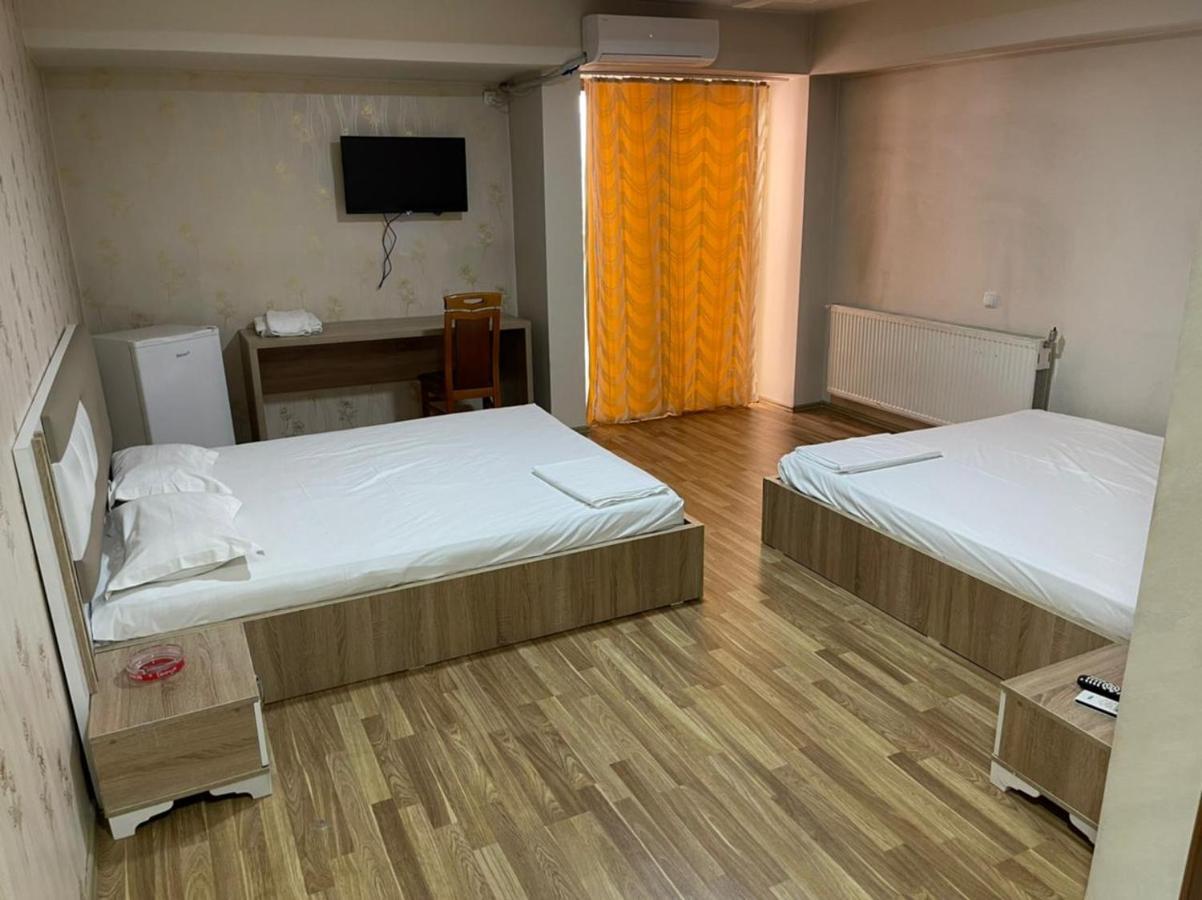 Hotel Pashtriku Gjakova Exterior photo