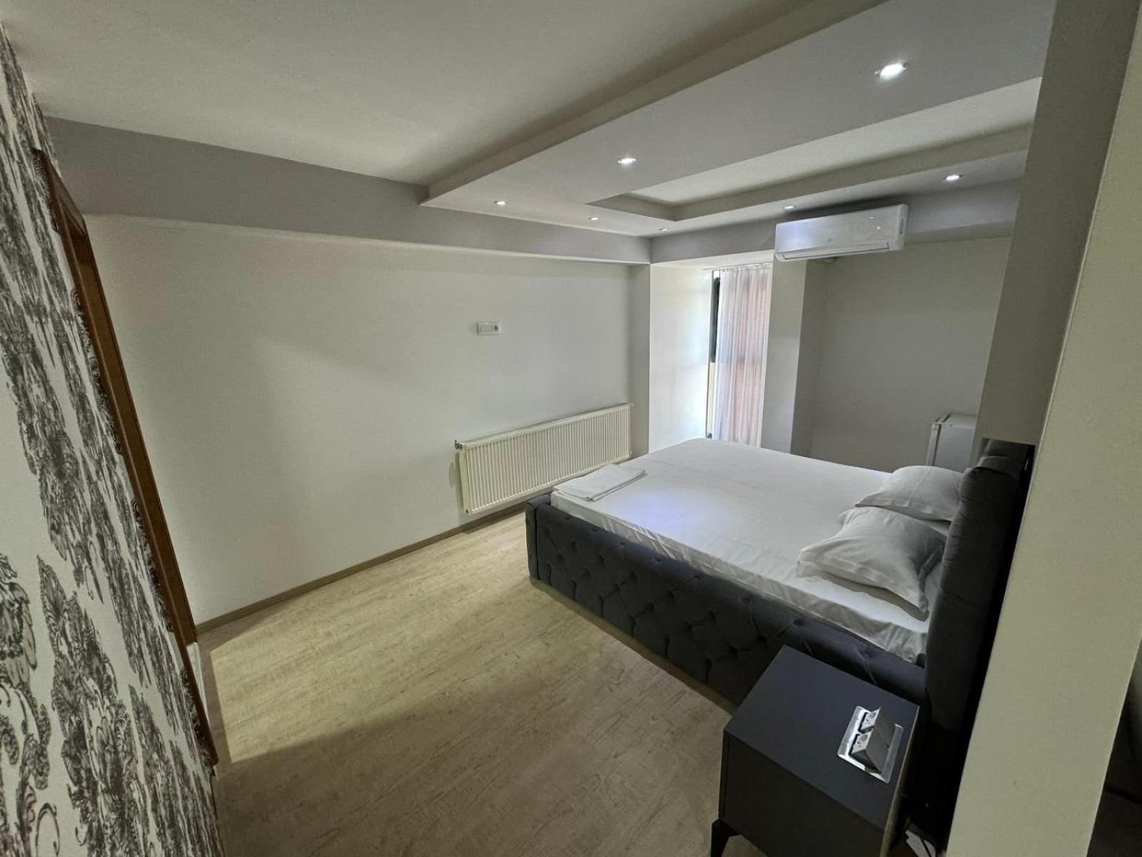 Hotel Pashtriku Gjakova Exterior photo