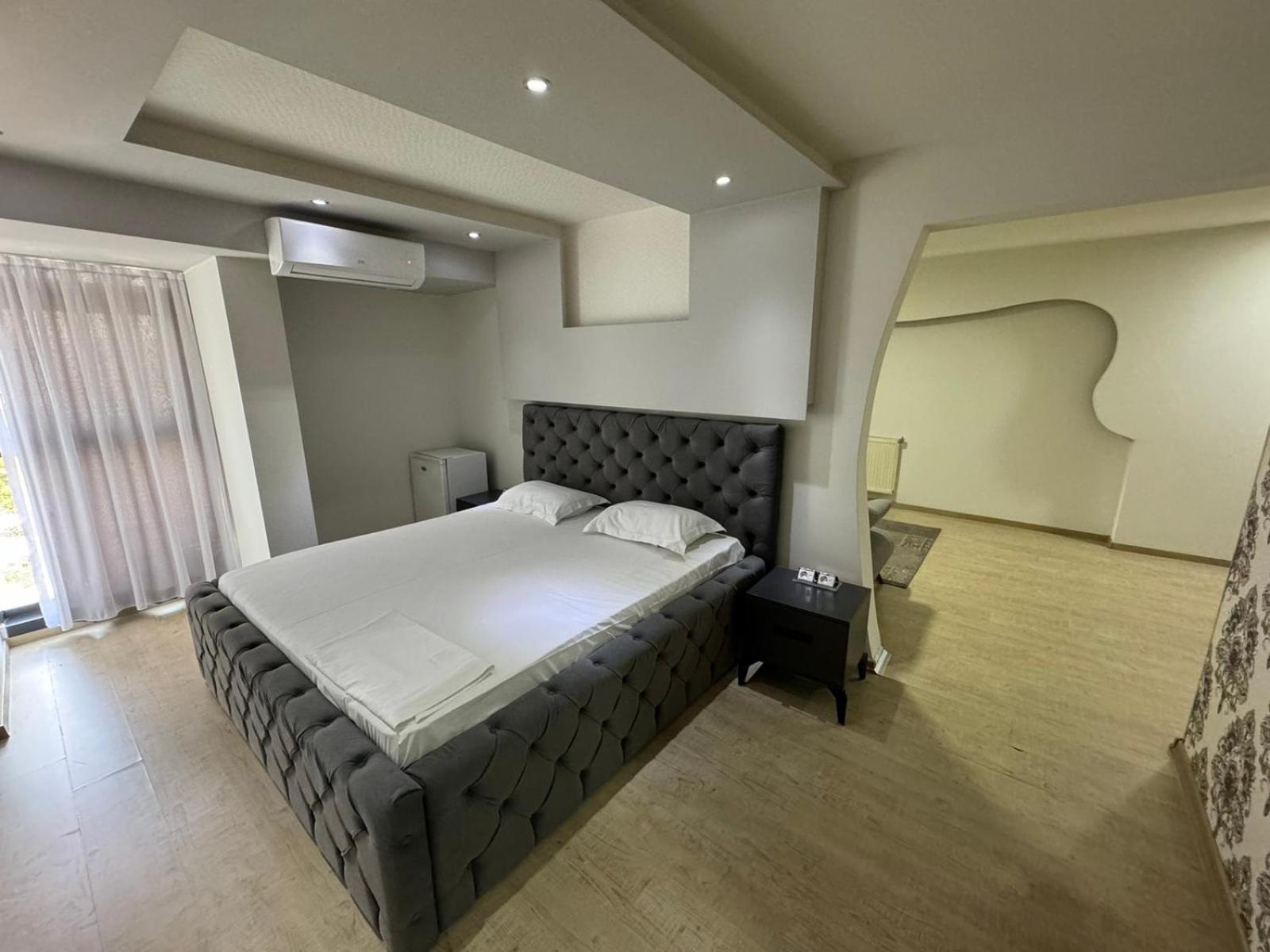 Hotel Pashtriku Gjakova Exterior photo