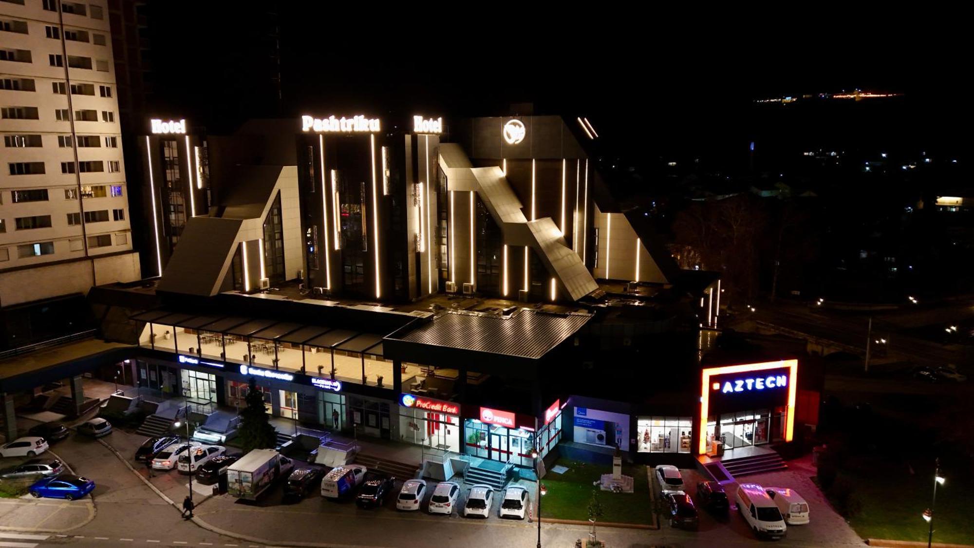 Hotel Pashtriku Gjakova Exterior photo